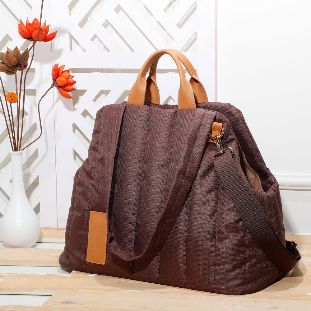 Lightweight Waterproof Pet Carrier Handbag For Travel